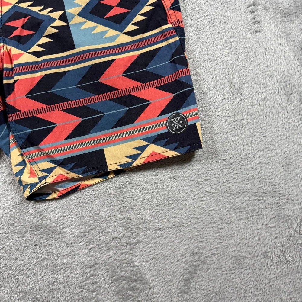 Roark Board Shorts Mens 28 Multicolor Geometric Aztec Cordura The Boa Man RB399